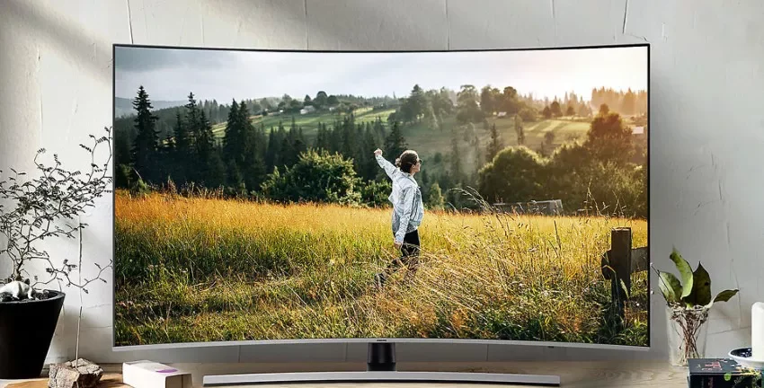 تلویزیون تخت یا منحنی